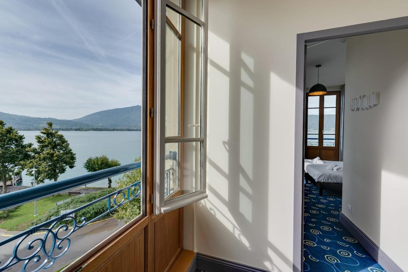 Le Pavillon Des Fleurs Hotel Menthon-Saint-Bernard Eksteriør billede